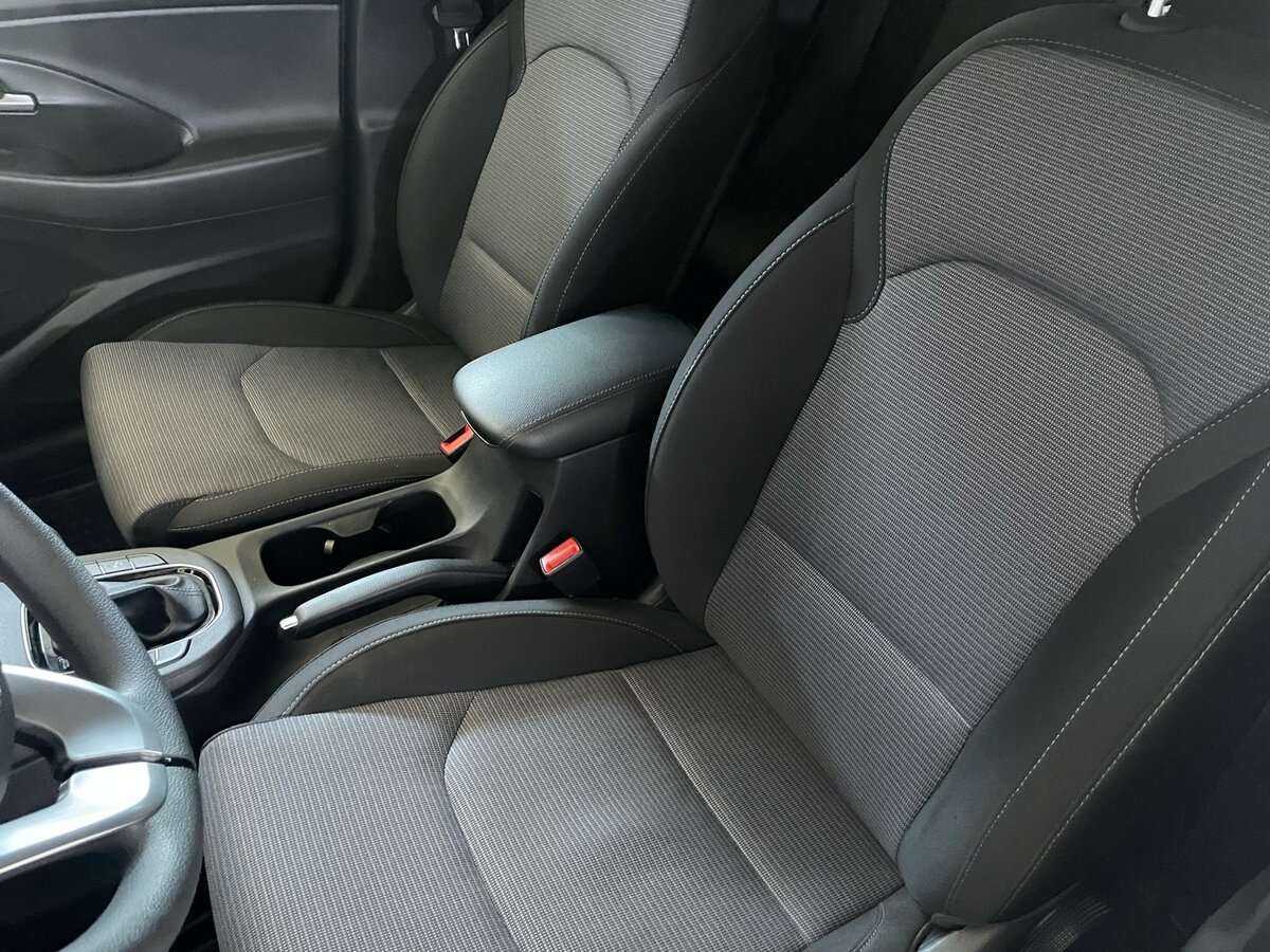 Hyundai i30 с пробегом — 2022 год. Фото: #14