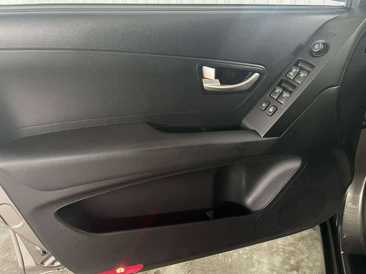 SsangYong Actyon с пробегом — 2012 год. Фото: #18