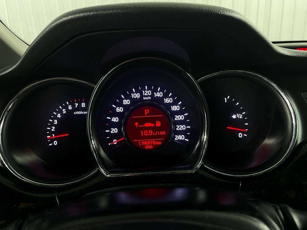 Kia Ceed с пробегом — 2013 год. Фото: #12