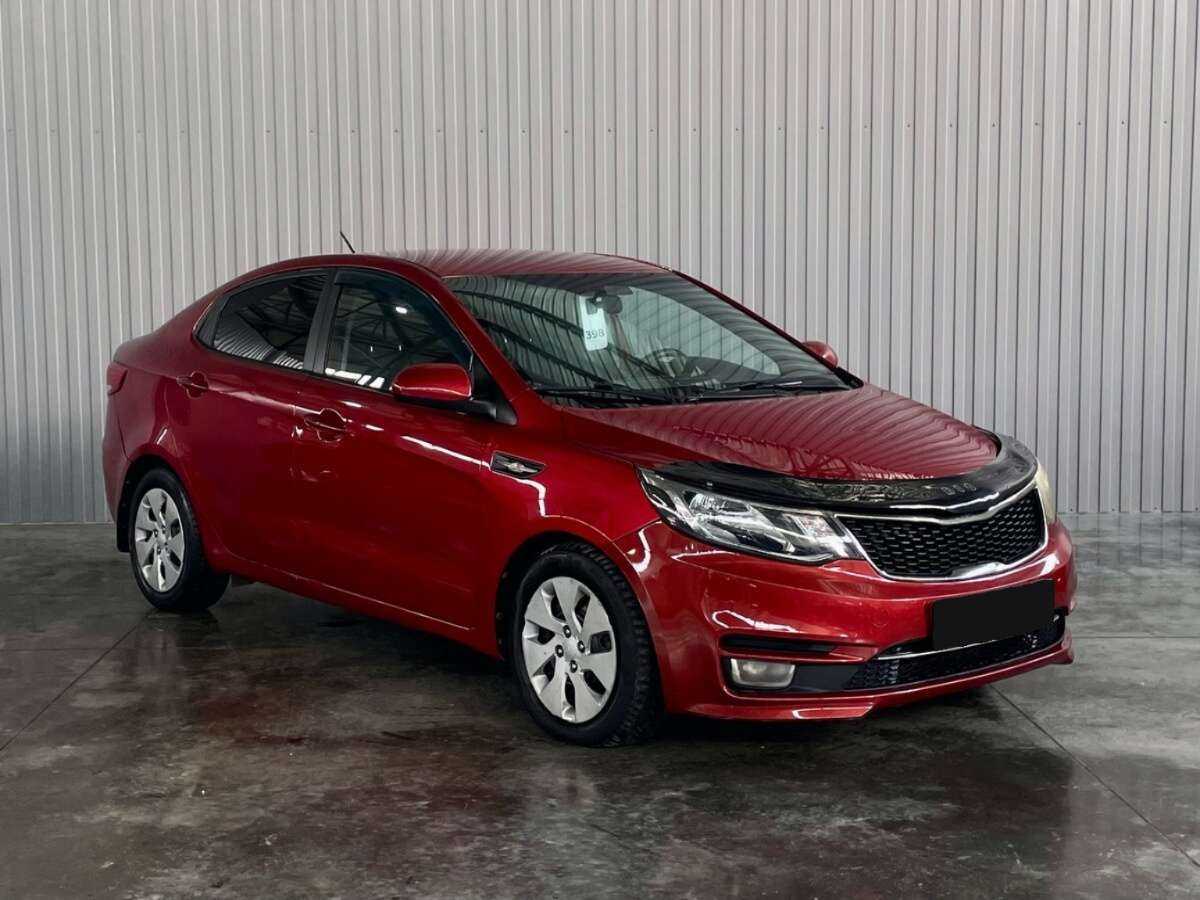 Kia Rio с пробегом — 2015 год. Фото: #2