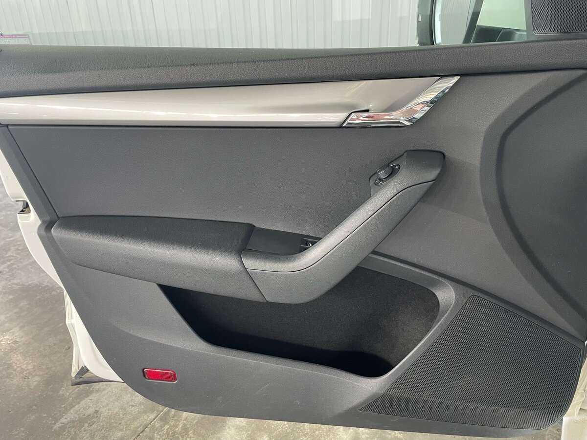 Skoda Octavia с пробегом — 2013 год. Фото: #16