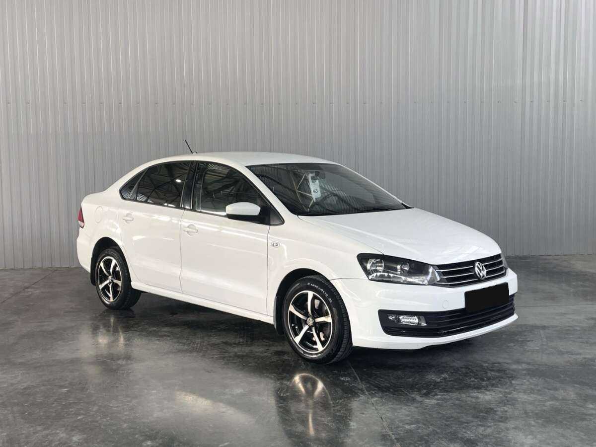 Volkswagen Polo с пробегом — 2018 год. Фото: #2