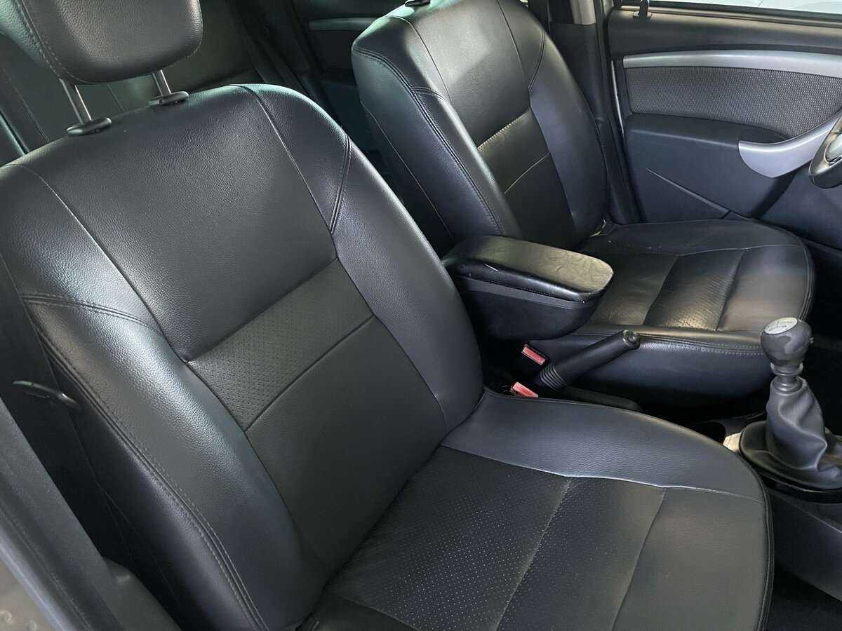 Renault Duster с пробегом — 2013 год. Фото: #13