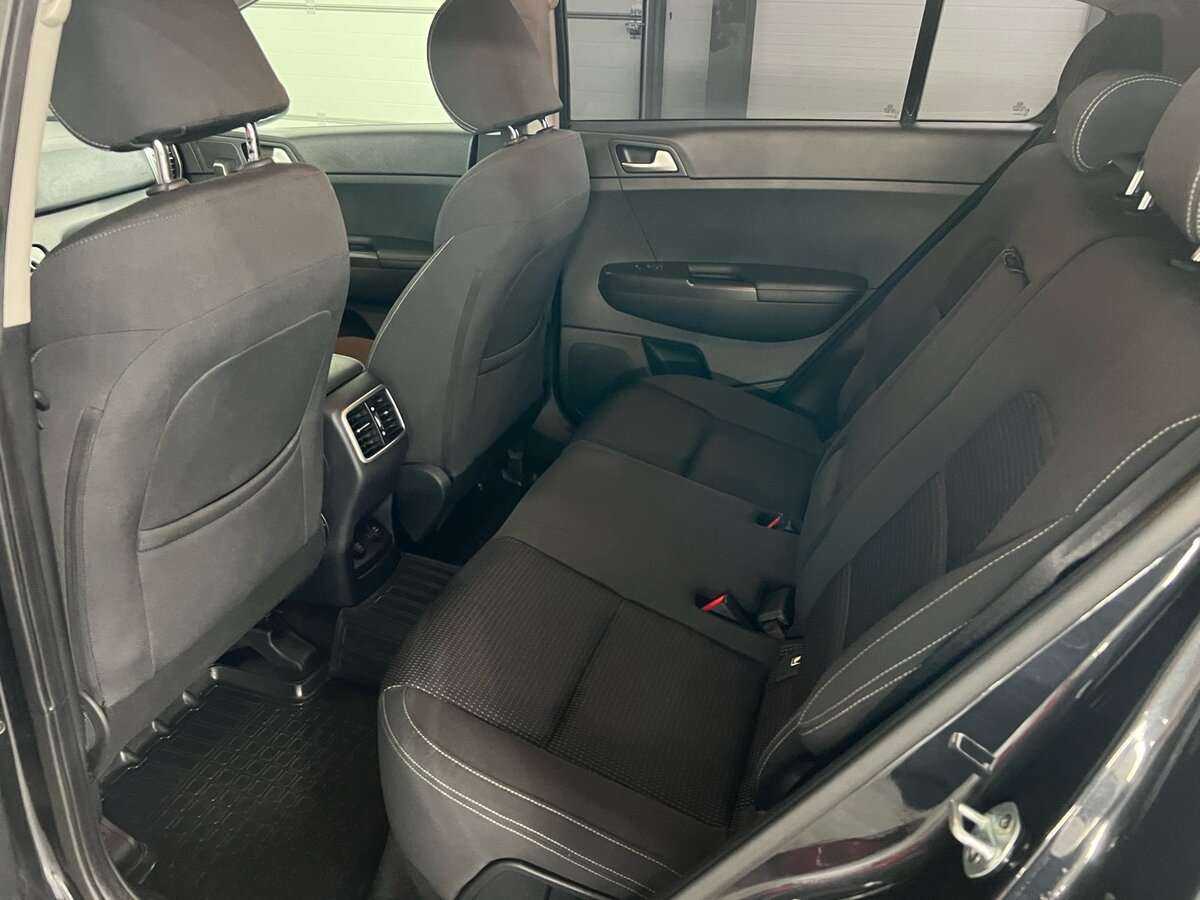 Kia Sportage с пробегом — 2016 год. Фото: #16