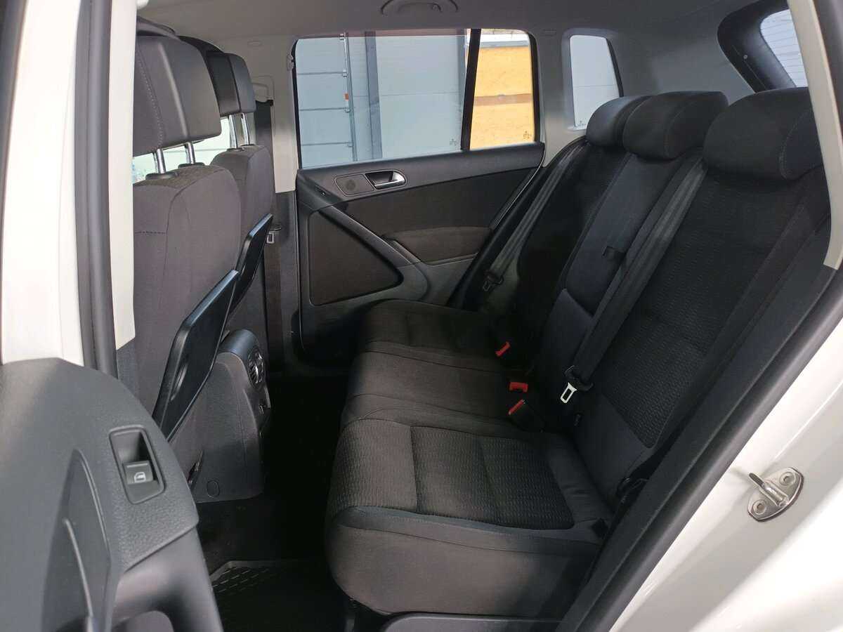 Volkswagen Tiguan с пробегом — 2013 год. Фото: #13