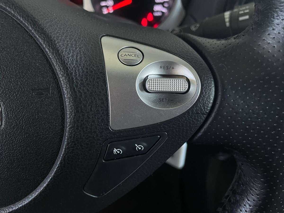 Nissan Juke с пробегом — 2012 год. Фото: #11