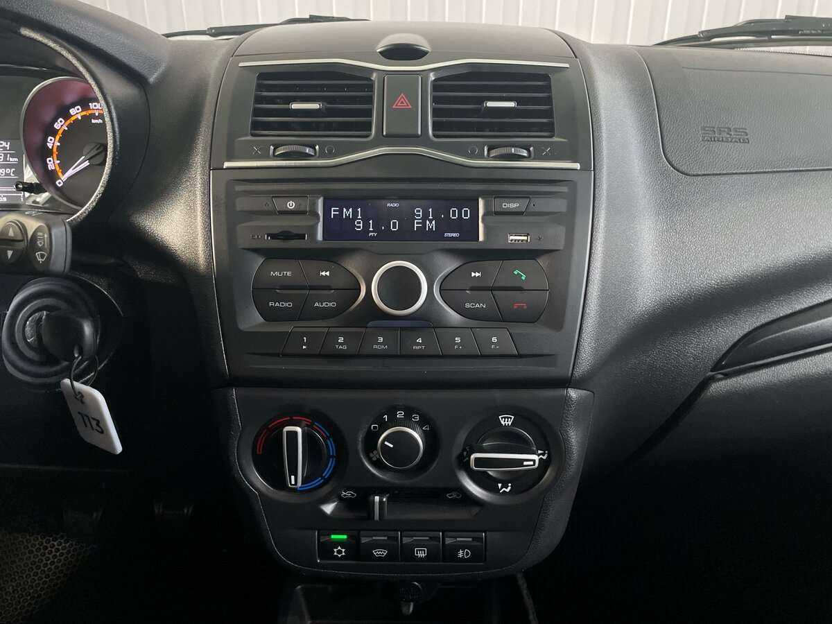 Lada (ВАЗ) Granta с пробегом — 2023 год. Фото: #12