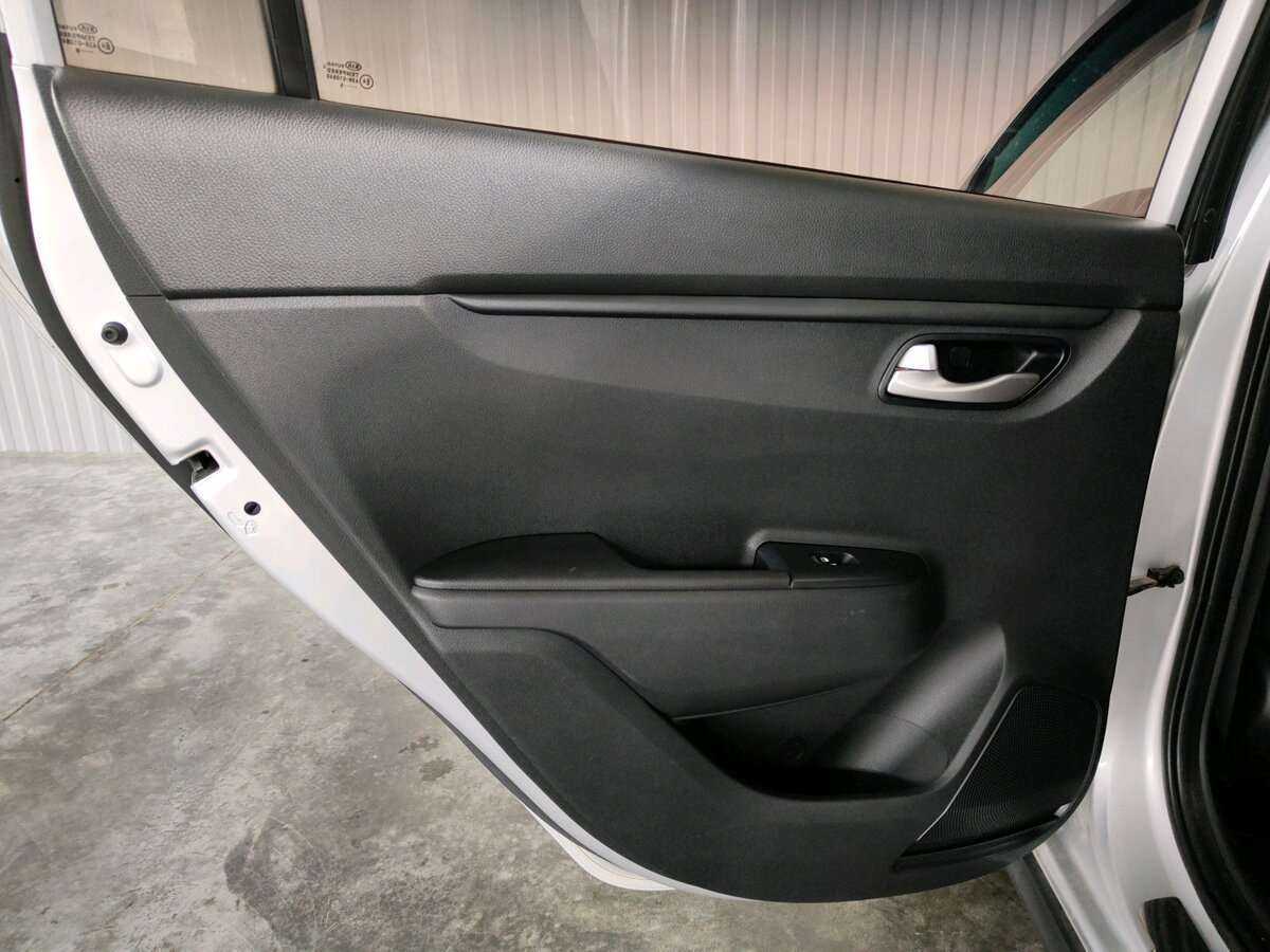 Kia Rio с пробегом — 2019 год. Фото: #13