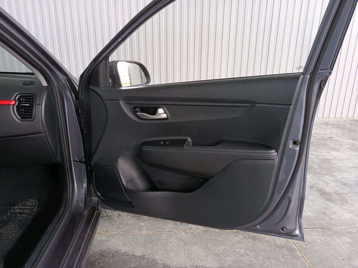 Kia Rio с пробегом — 2021 год. Фото: #16