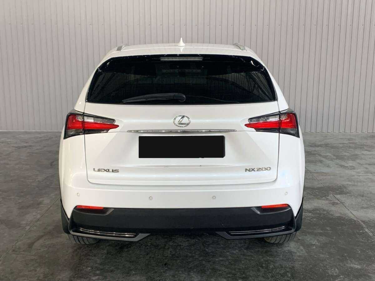 Lexus NX с пробегом — 2014 год. Фото: #5