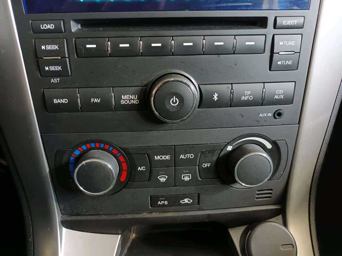 Chevrolet Captiva с пробегом — 2013 год. Фото: #11