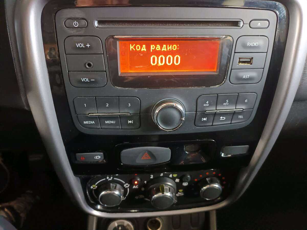 Renault Duster с пробегом — 2012 год. Фото: #14