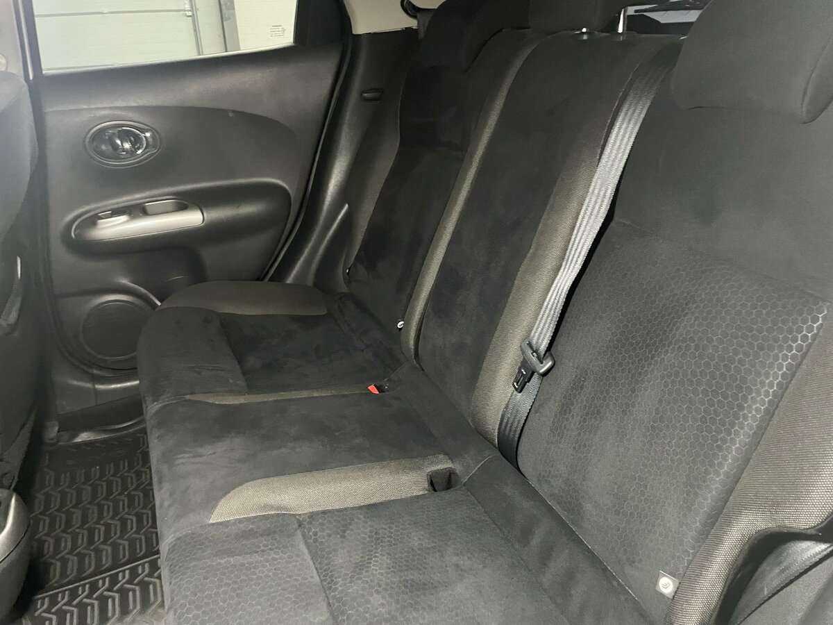 Nissan Juke с пробегом — 2012 год. Фото: #12