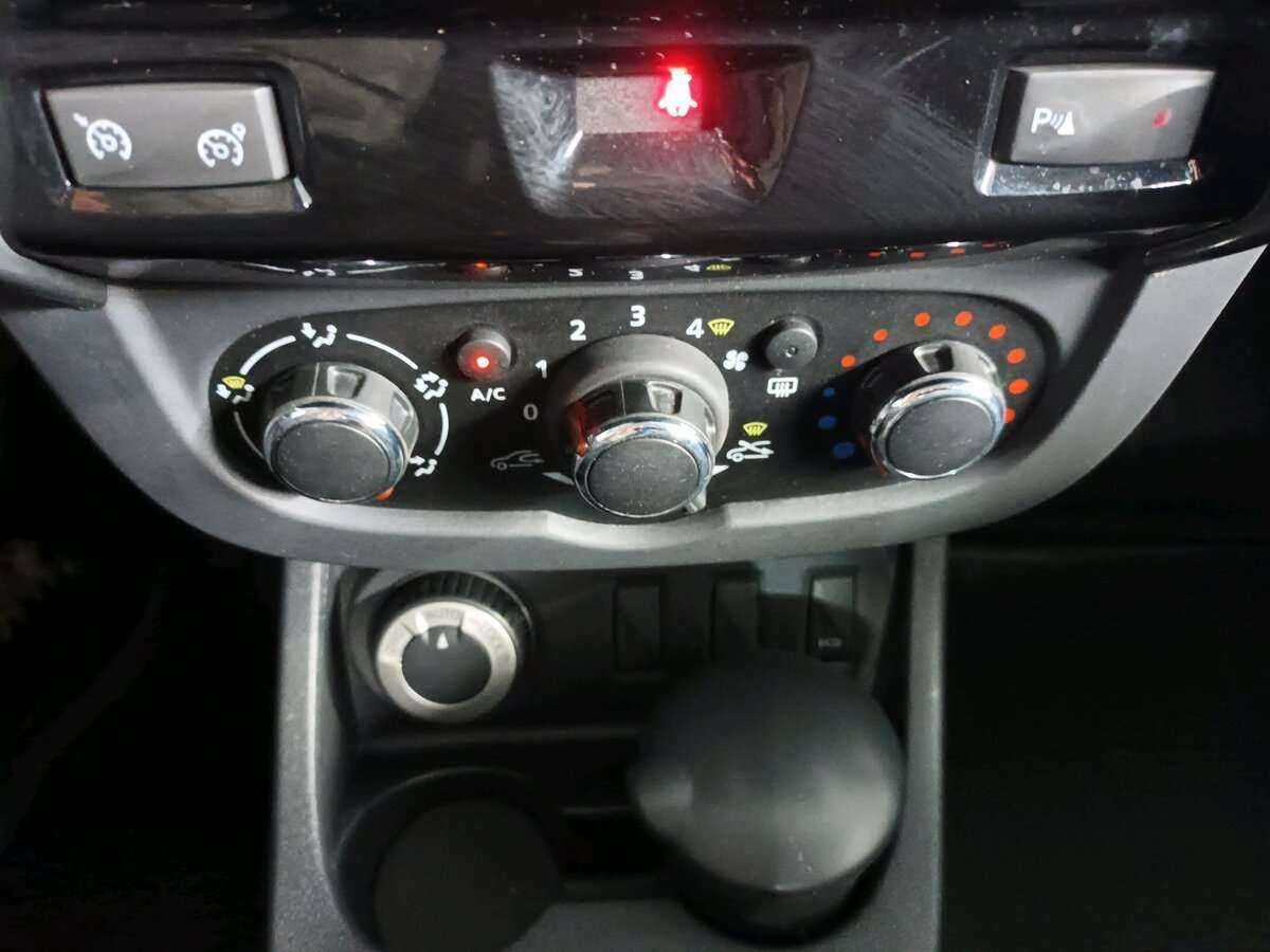 Renault Duster с пробегом — 2018 год. Фото: #10