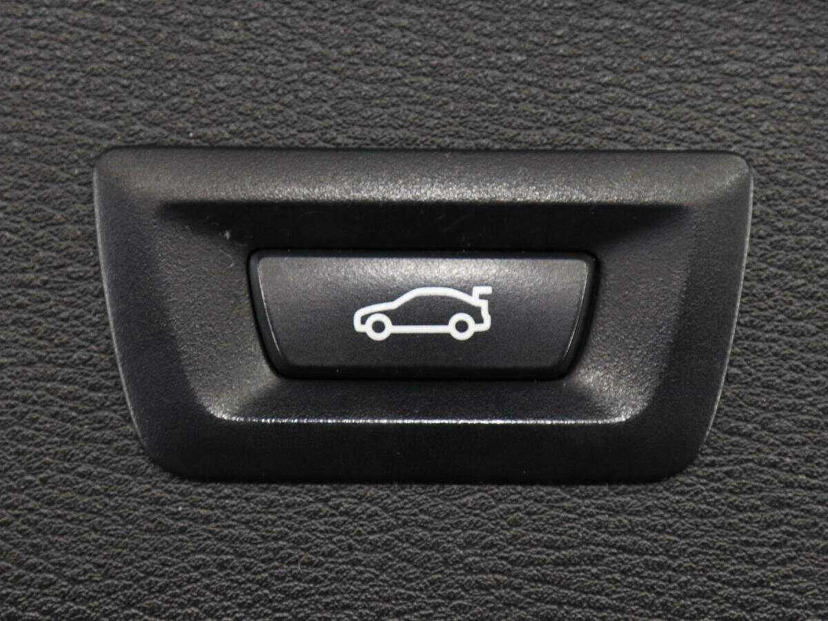 BMW X1 с пробегом — 2018 год. Фото: #11