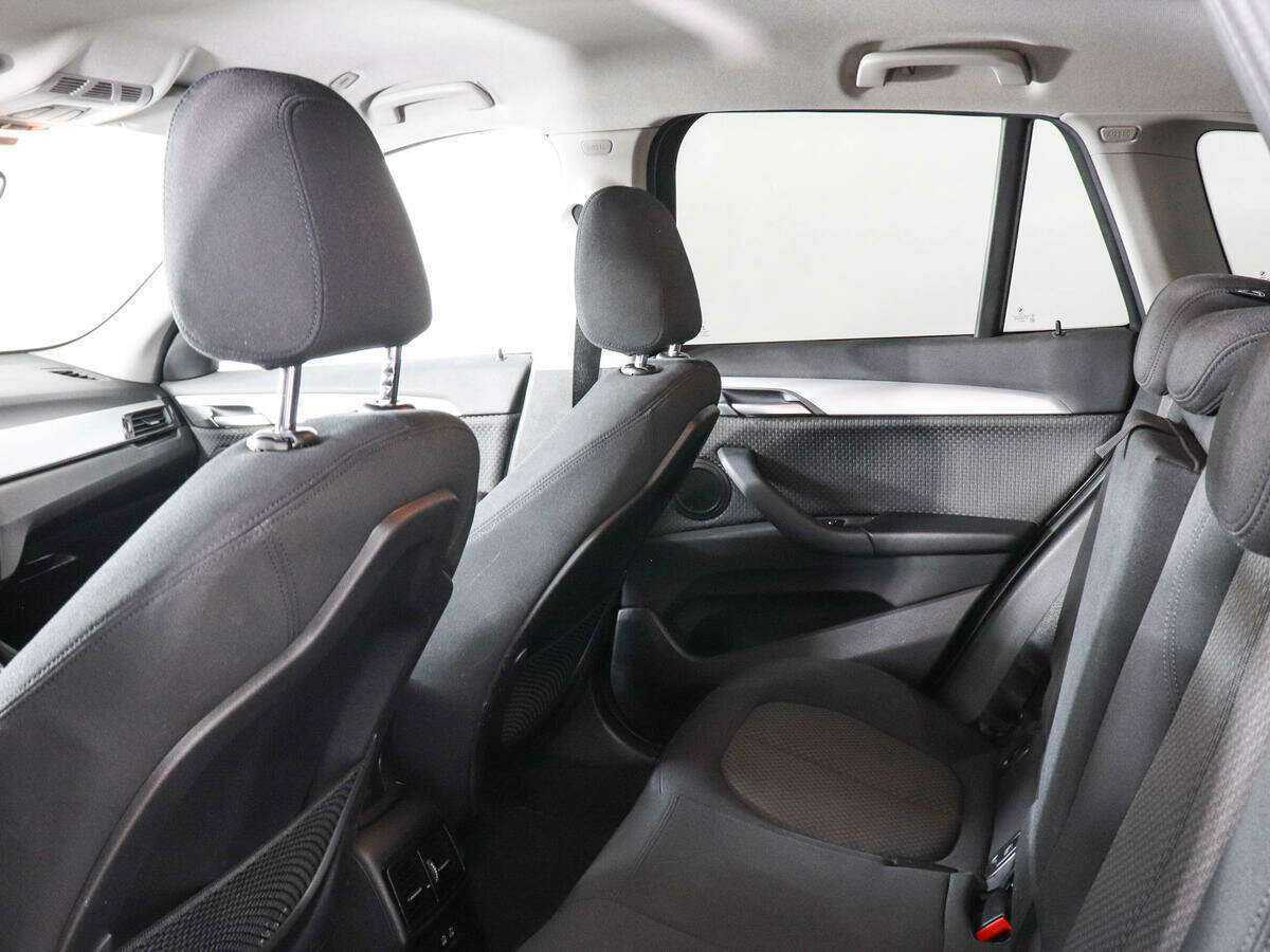 BMW X1 с пробегом — 2019 год. Фото: #10