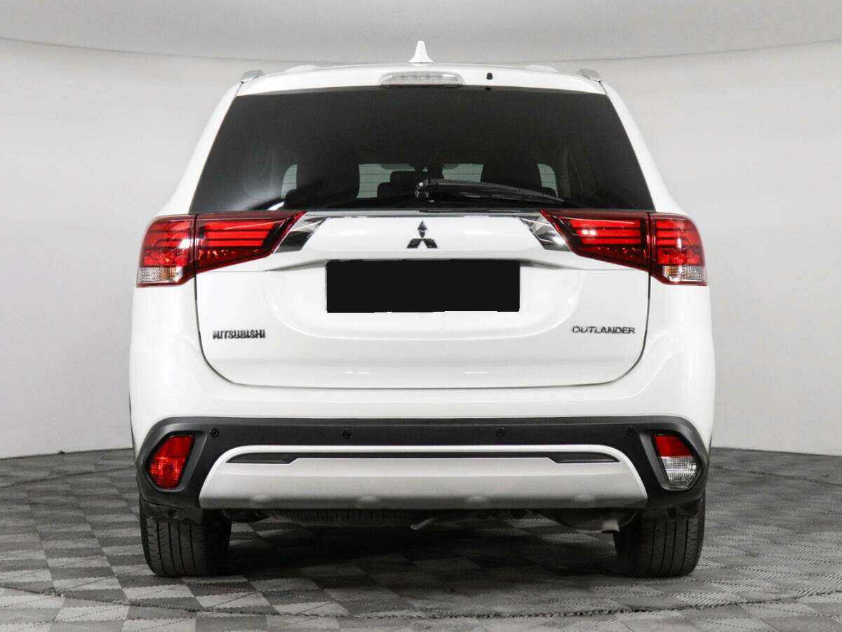Mitsubishi Outlander с пробегом — 2019 год. Фото: #5