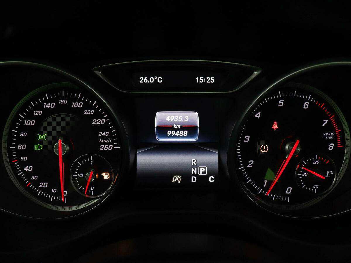 Mercedes-Benz A-Класс с пробегом — 2016 год. Фото: #10