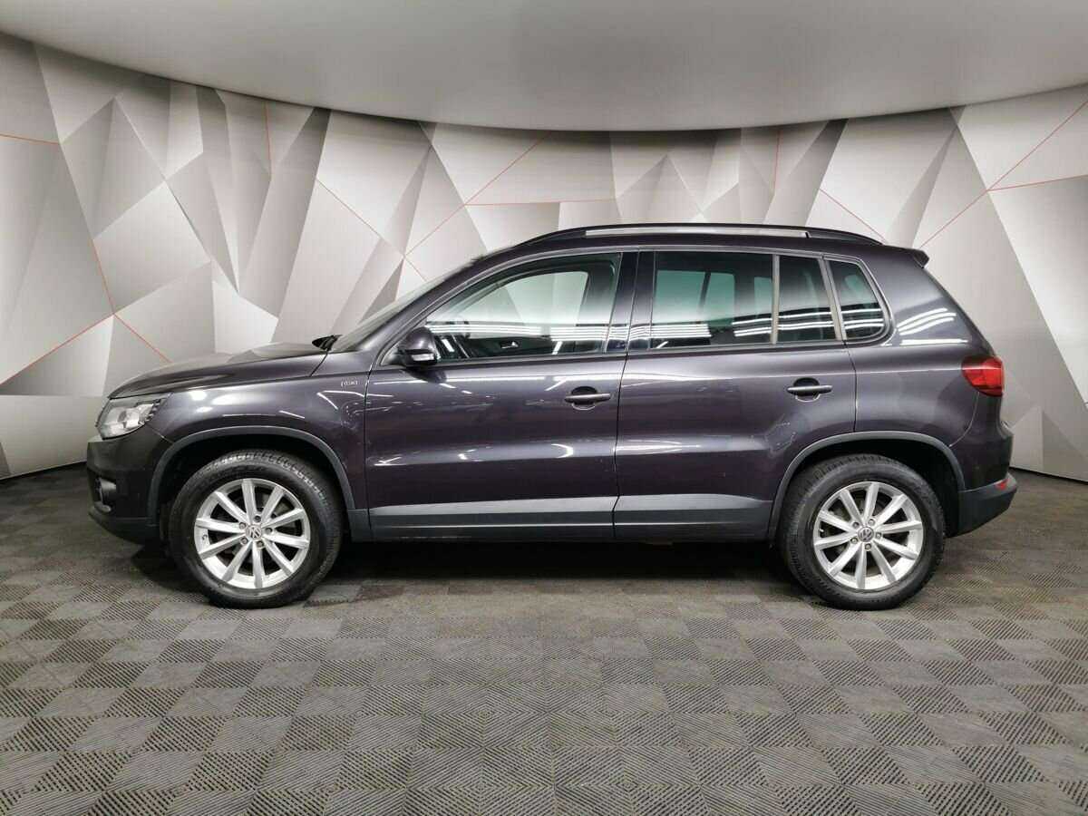 Volkswagen Tiguan с пробегом — 2015 год. Фото: #4