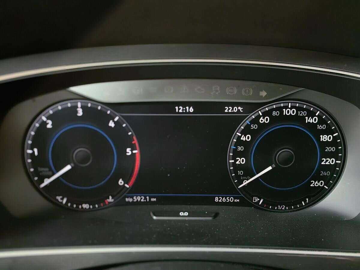 Volkswagen Tiguan с пробегом — 2018 год. Фото: #18