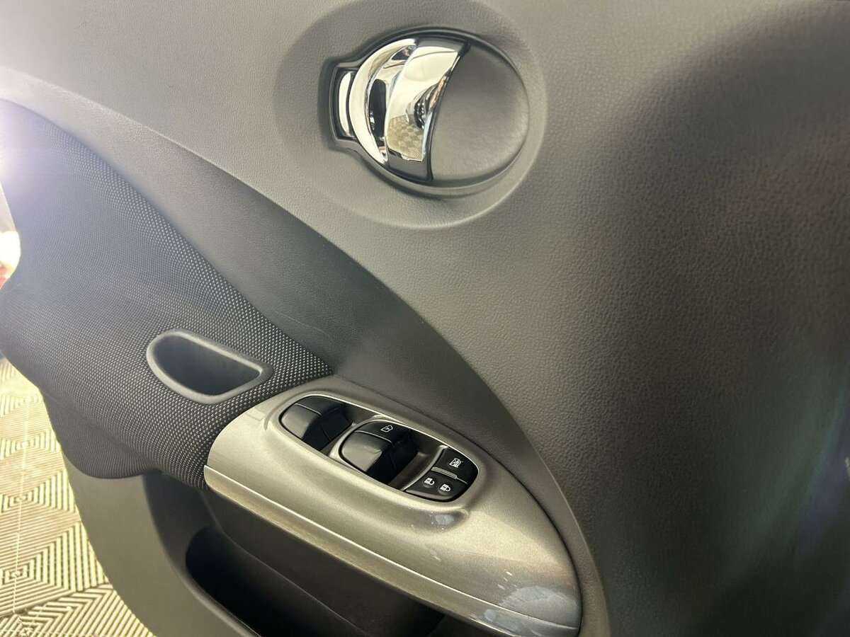 Nissan Juke с пробегом — 2012 год. Фото: #7