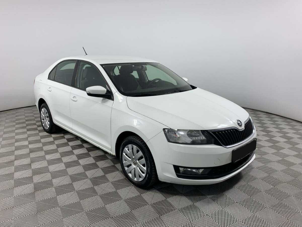 Skoda Rapid с пробегом — 2019 год. Фото: #2