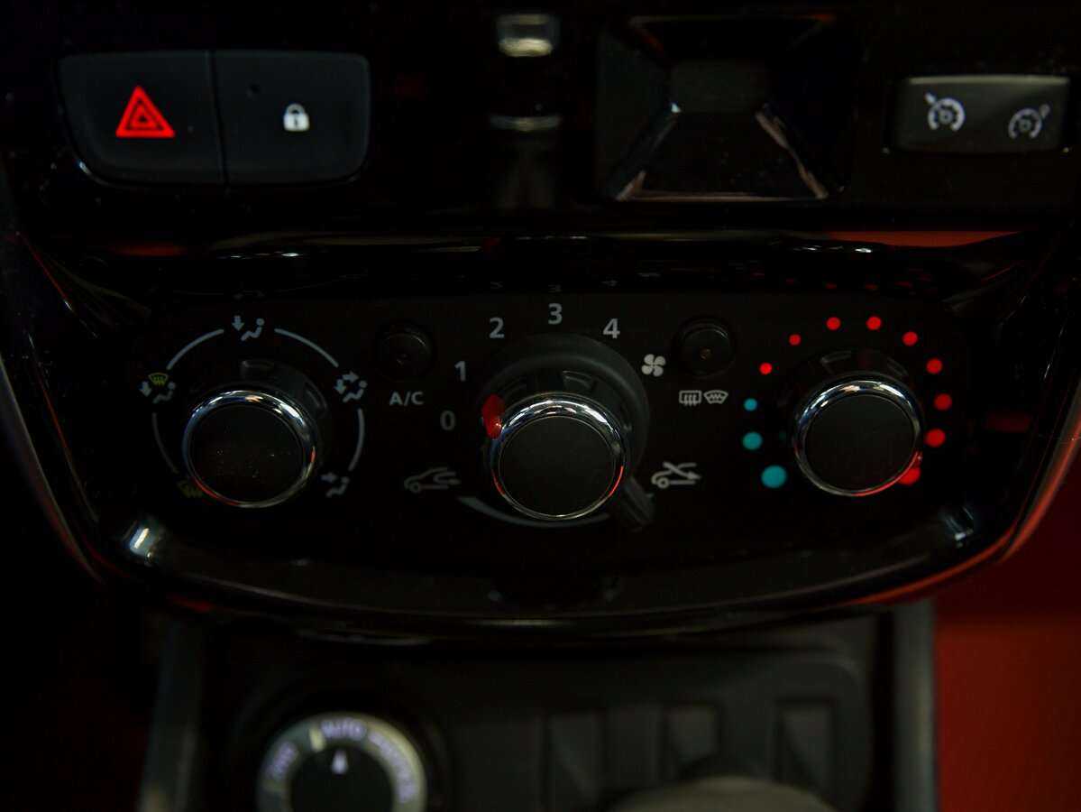 Nissan Terrano с пробегом — 2017 год. Фото: #7