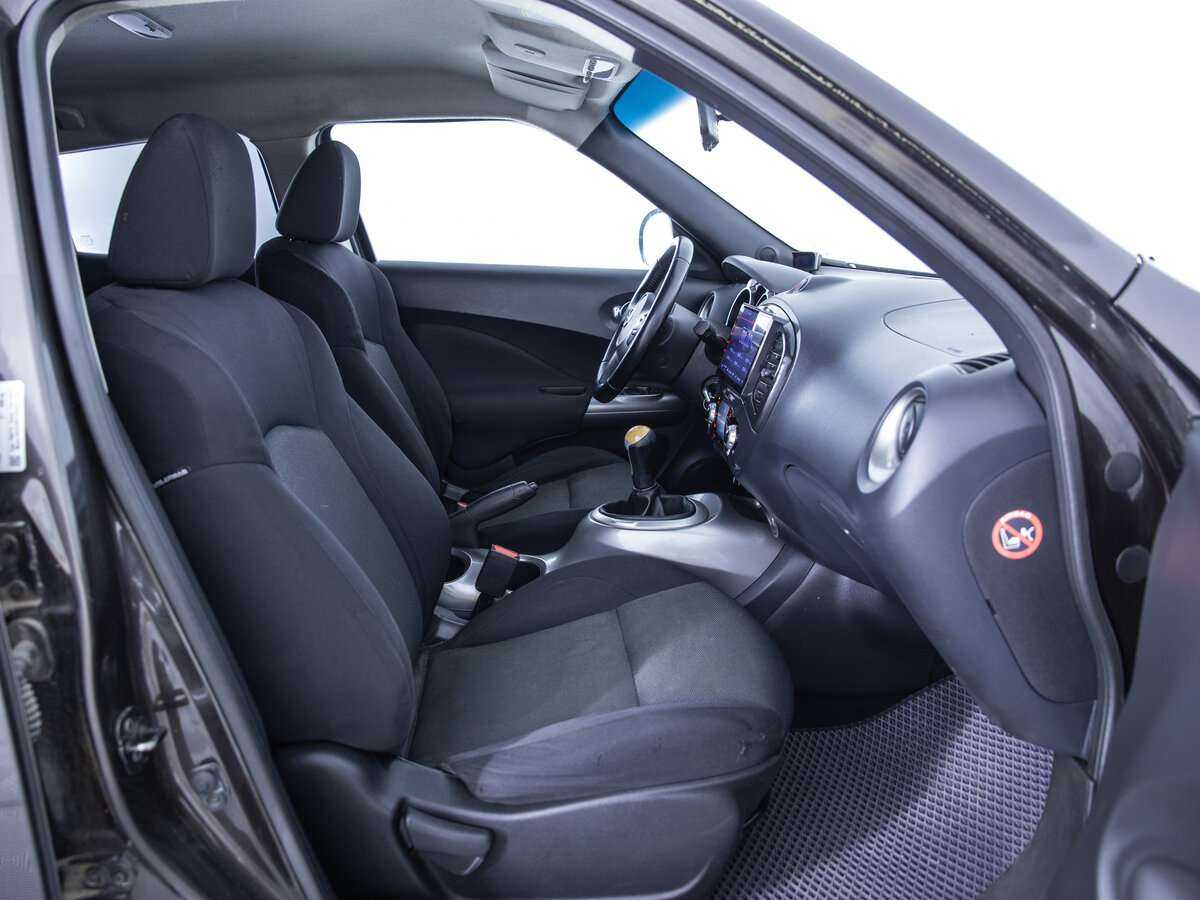 Nissan Juke с пробегом — 2012 год. Фото: #16