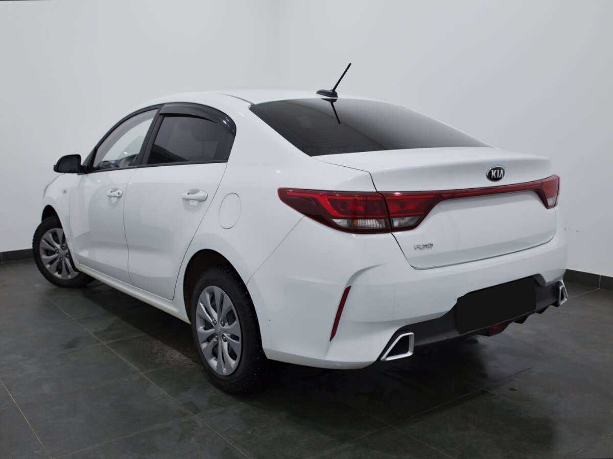 Kia Rio с пробегом — 2020 год. Фото: #2