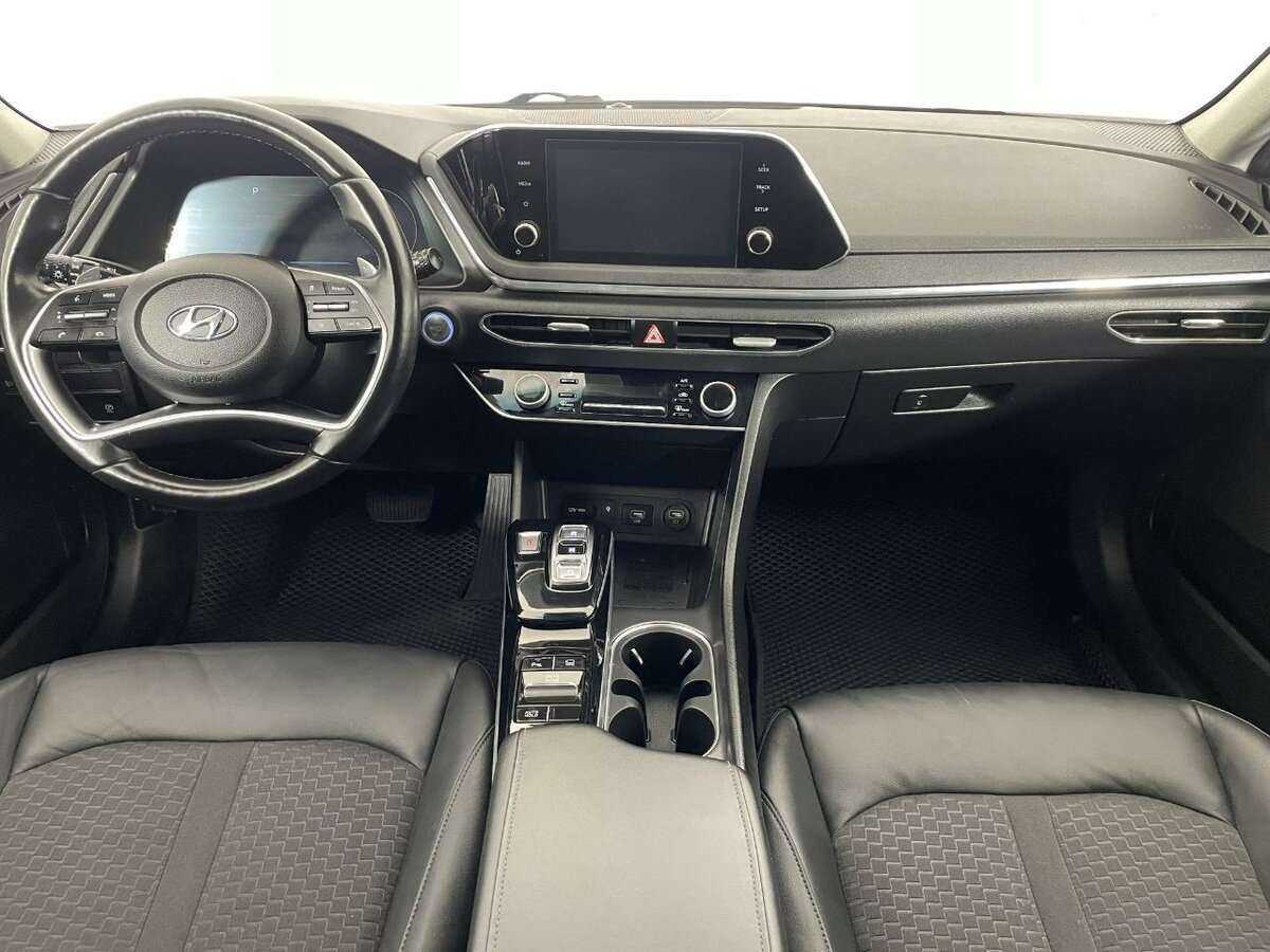 Hyundai Sonata с пробегом — 2019 год. Фото: #6