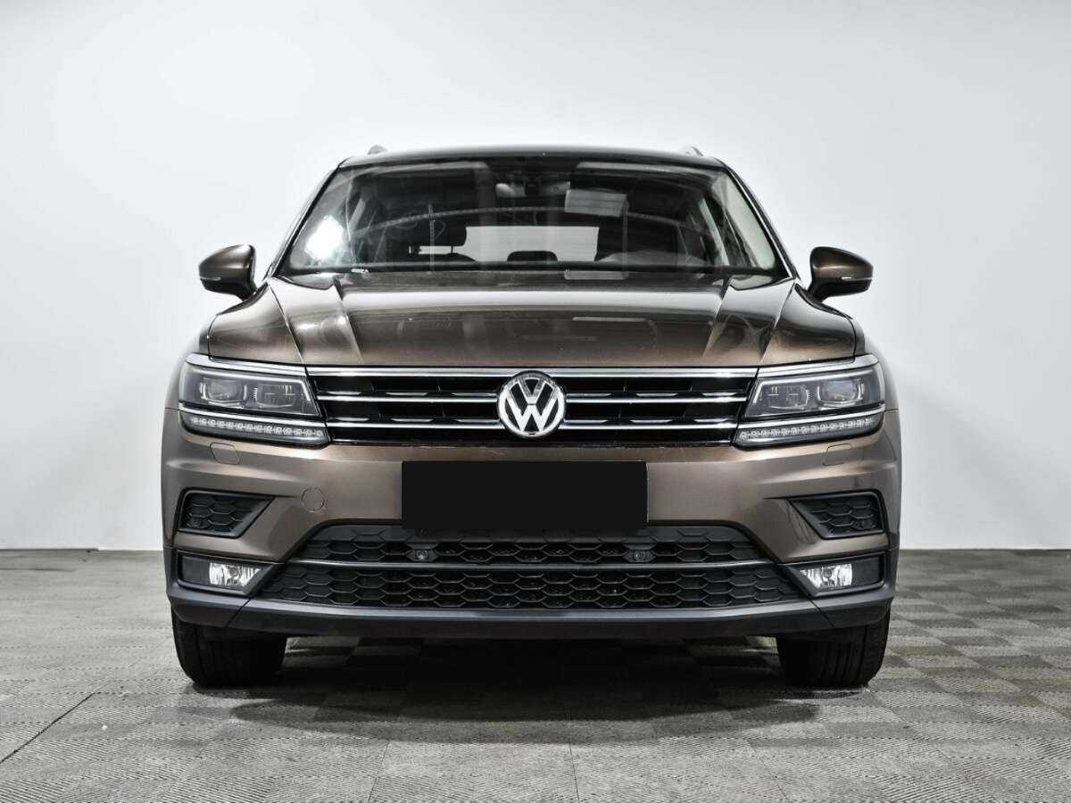 Volkswagen Tiguan с пробегом — 2018 год. Фото: #1
