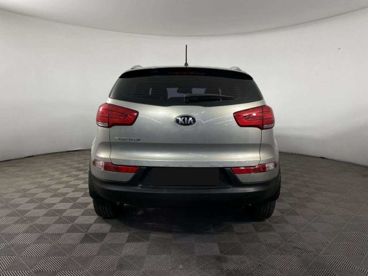 Kia Sportage с пробегом — 2015 год. Фото: #2