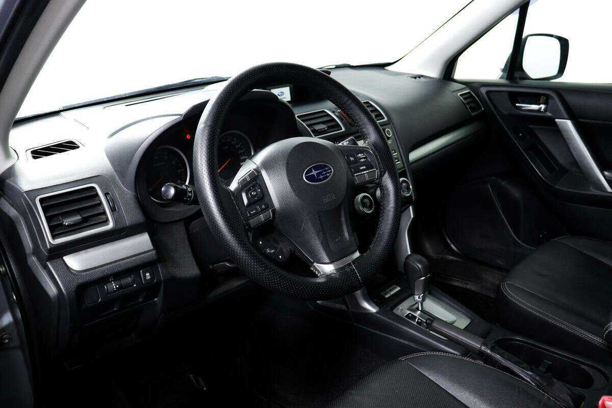 Subaru Forester с пробегом — 2015 год. Фото: #12