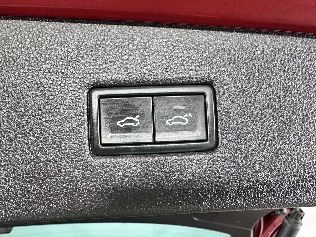 Volkswagen Tiguan с пробегом — 2018 год. Фото: #18