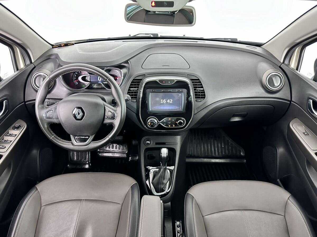 Renault Kaptur с пробегом — 2018 год. Фото: #8