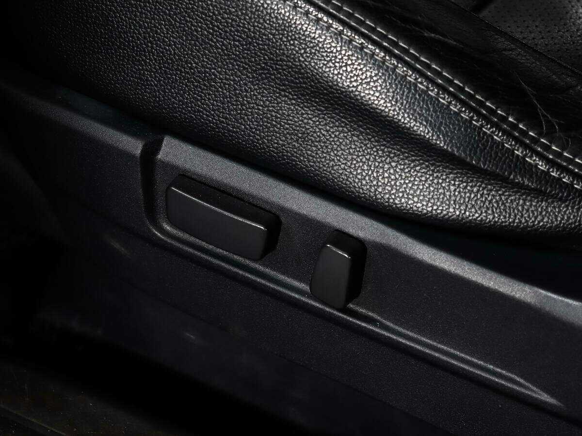 Mitsubishi Outlander с пробегом — 2013 год. Фото: #9