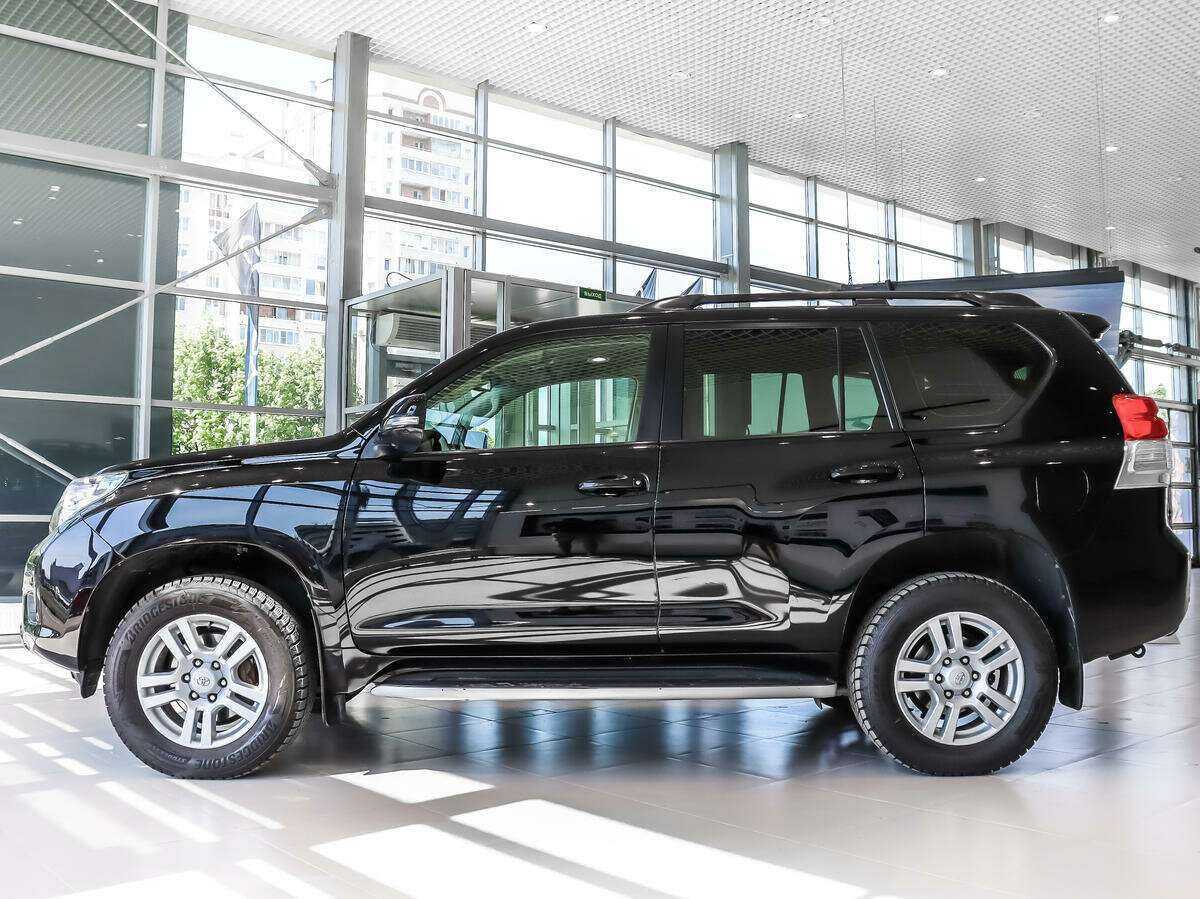 Toyota Land Cruiser Prado с пробегом — 2012 год. Фото: #7