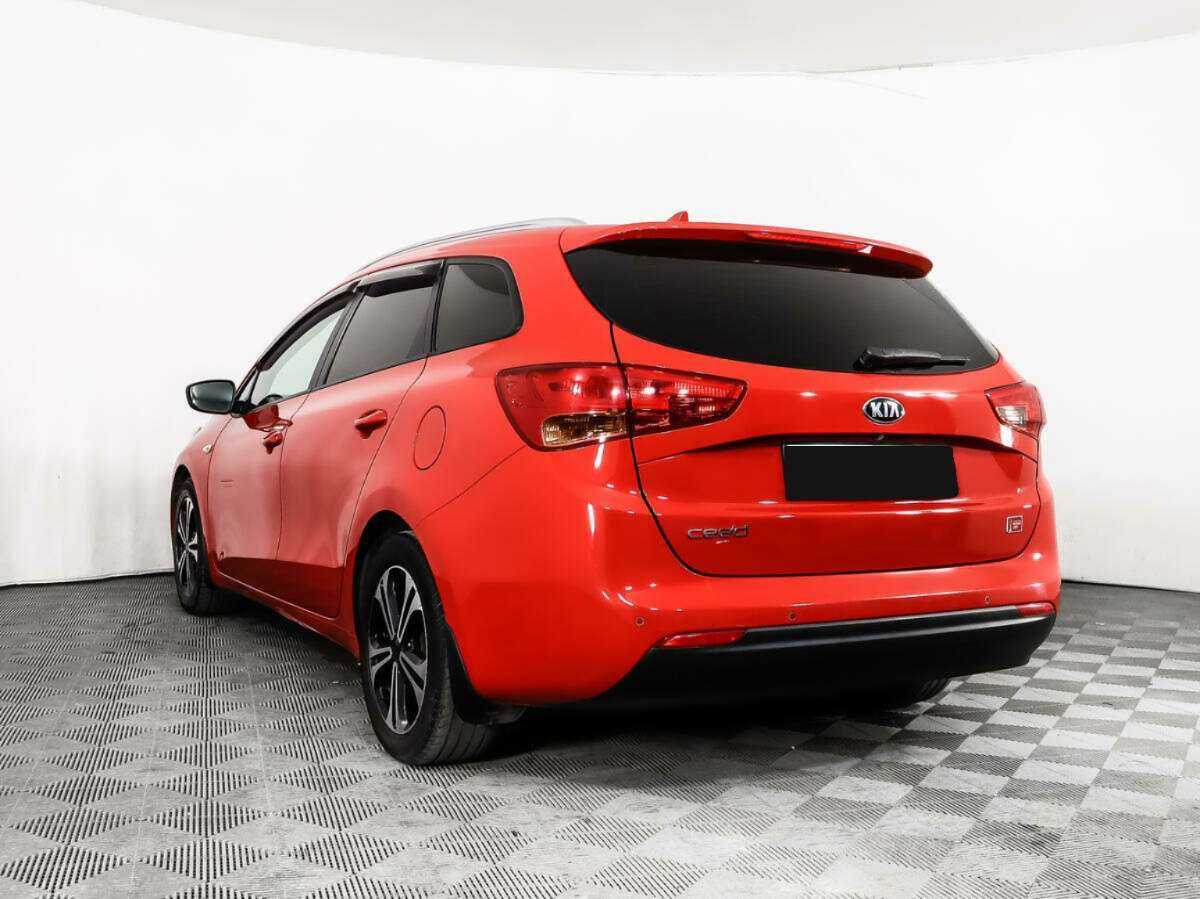 Kia Ceed с пробегом — 2017 год. Фото: #6