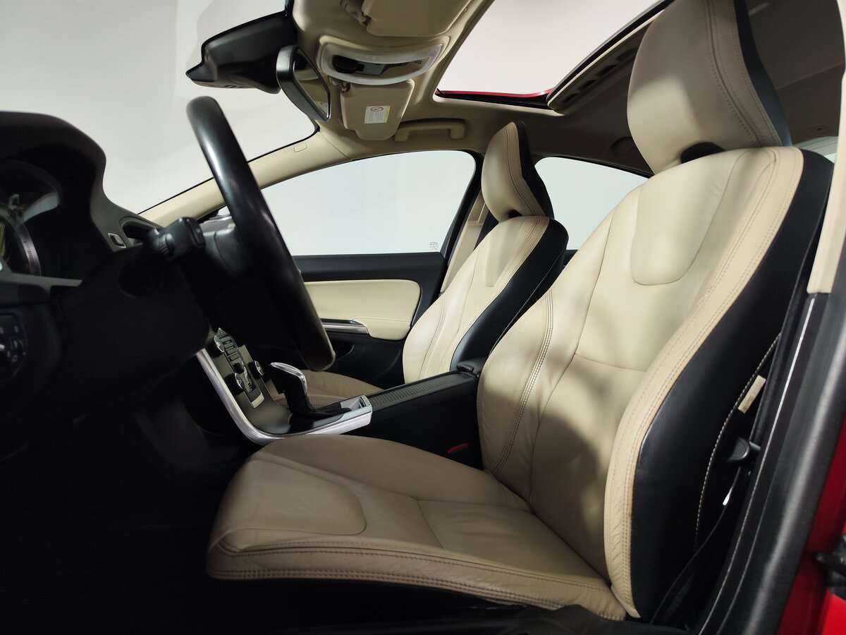 Volvo S60 с пробегом — 2012 год. Фото: #6