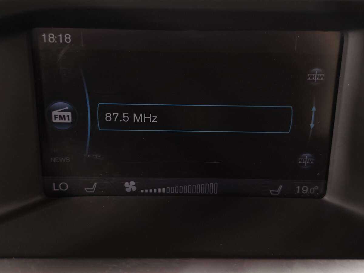 Volvo S60 с пробегом — 2012 год. Фото: #9