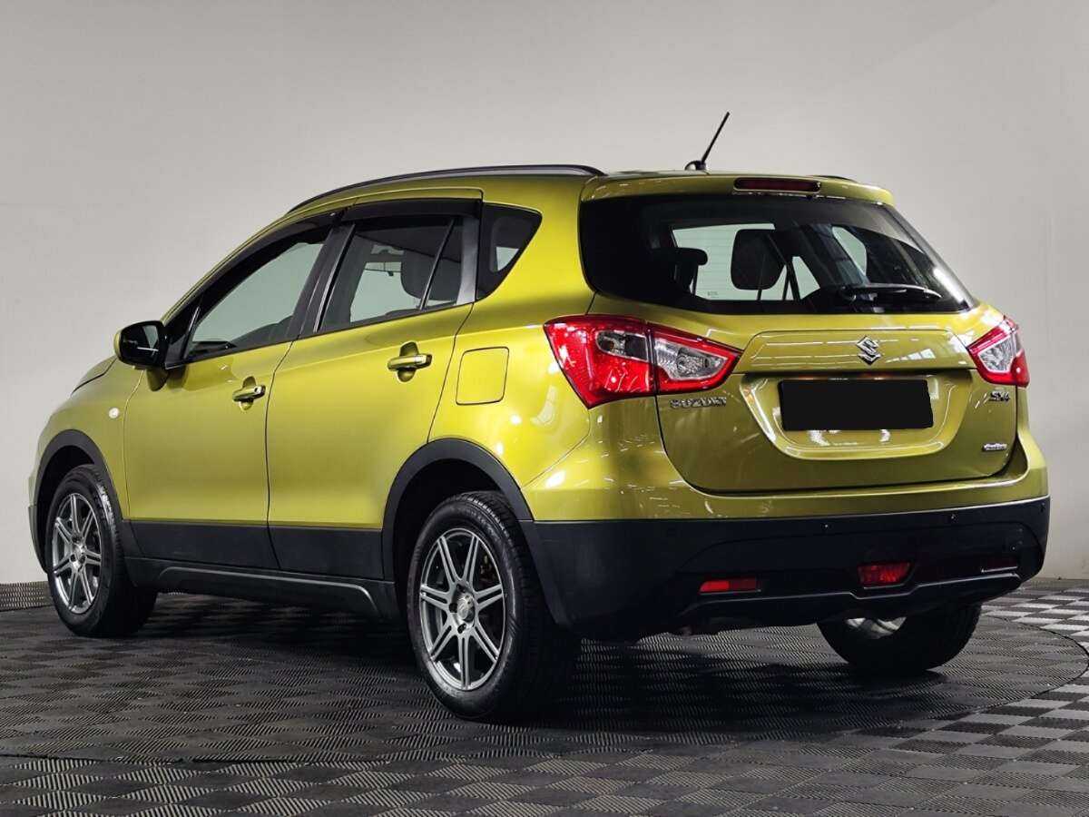 Suzuki SX4 с пробегом — 2014 год. Фото: #4