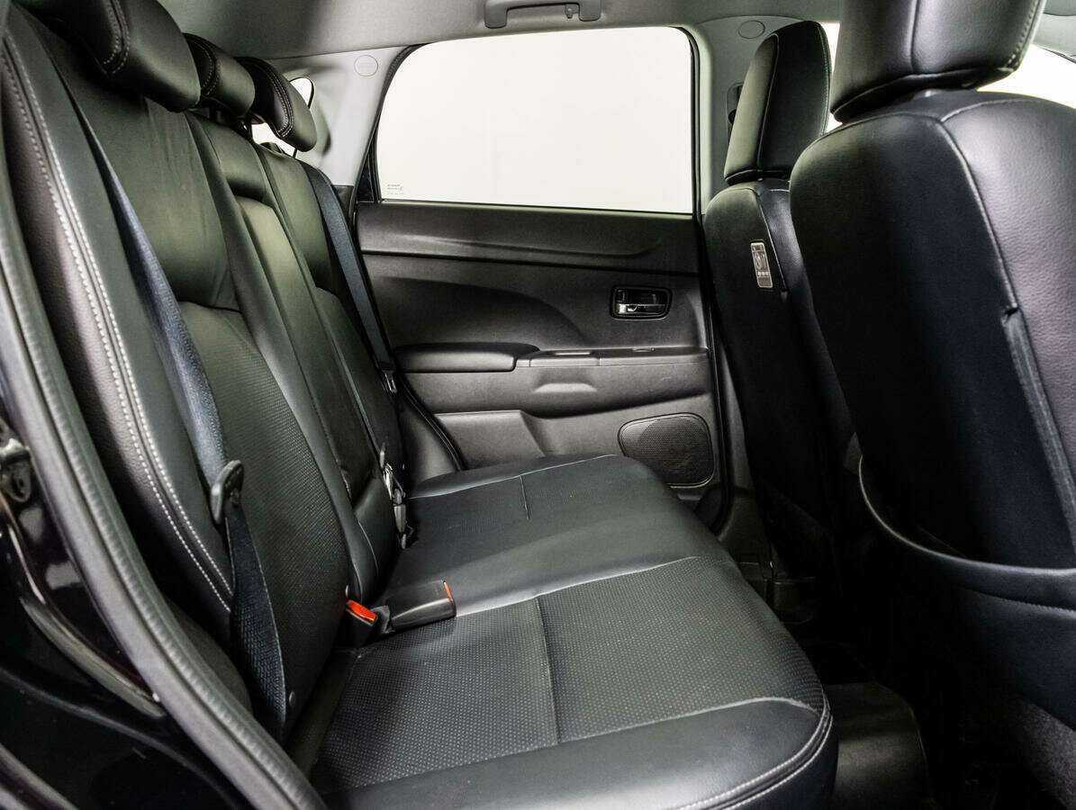 Mitsubishi ASX с пробегом — 2014 год. Фото: #13