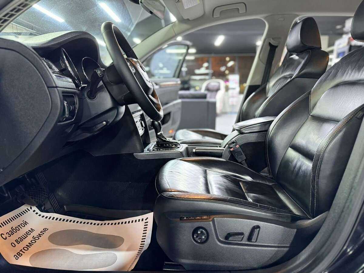 Skoda Superb с пробегом — 2013 год. Фото: #6