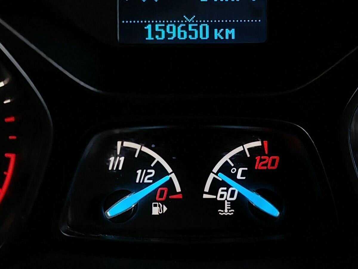 Ford Kuga с пробегом — 2016 год. Фото: #15