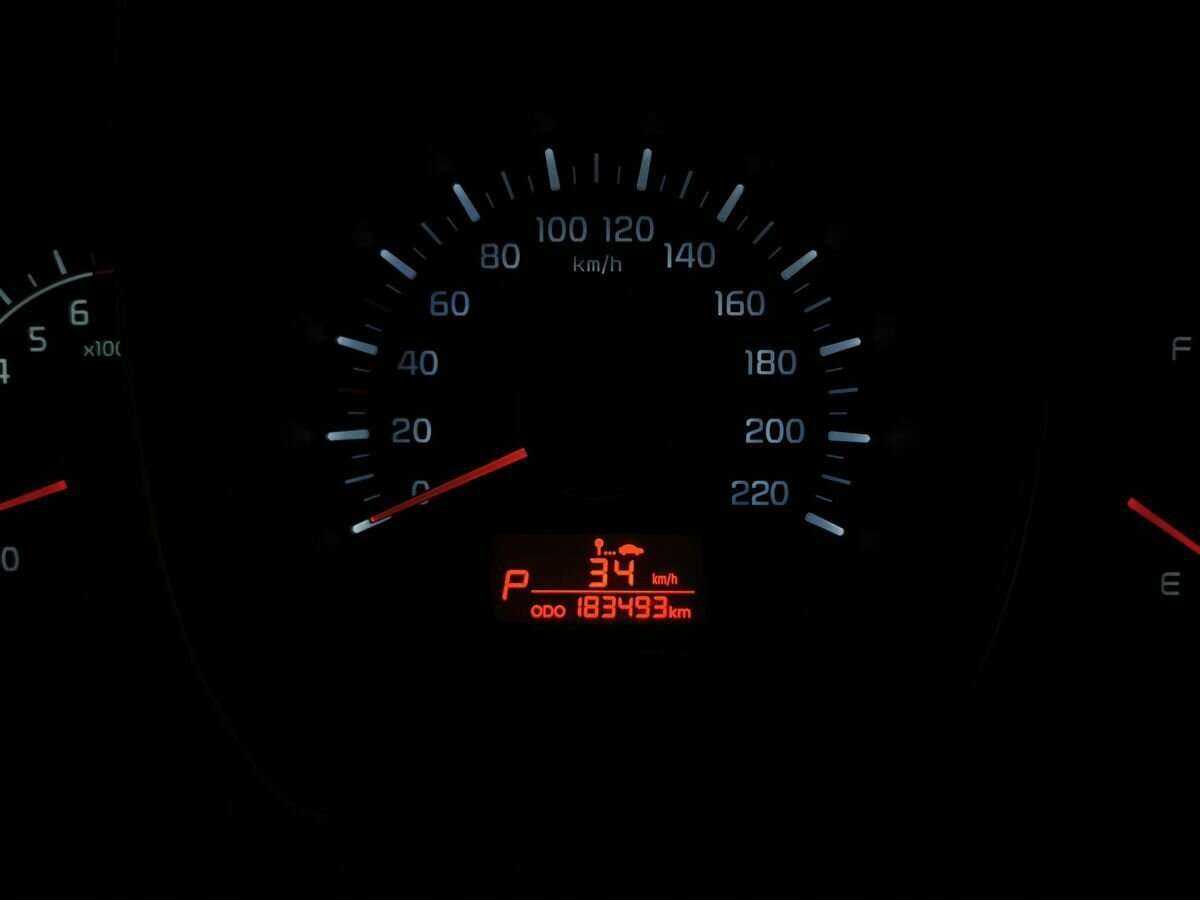 Kia Rio с пробегом — 2012 год. Фото: #16