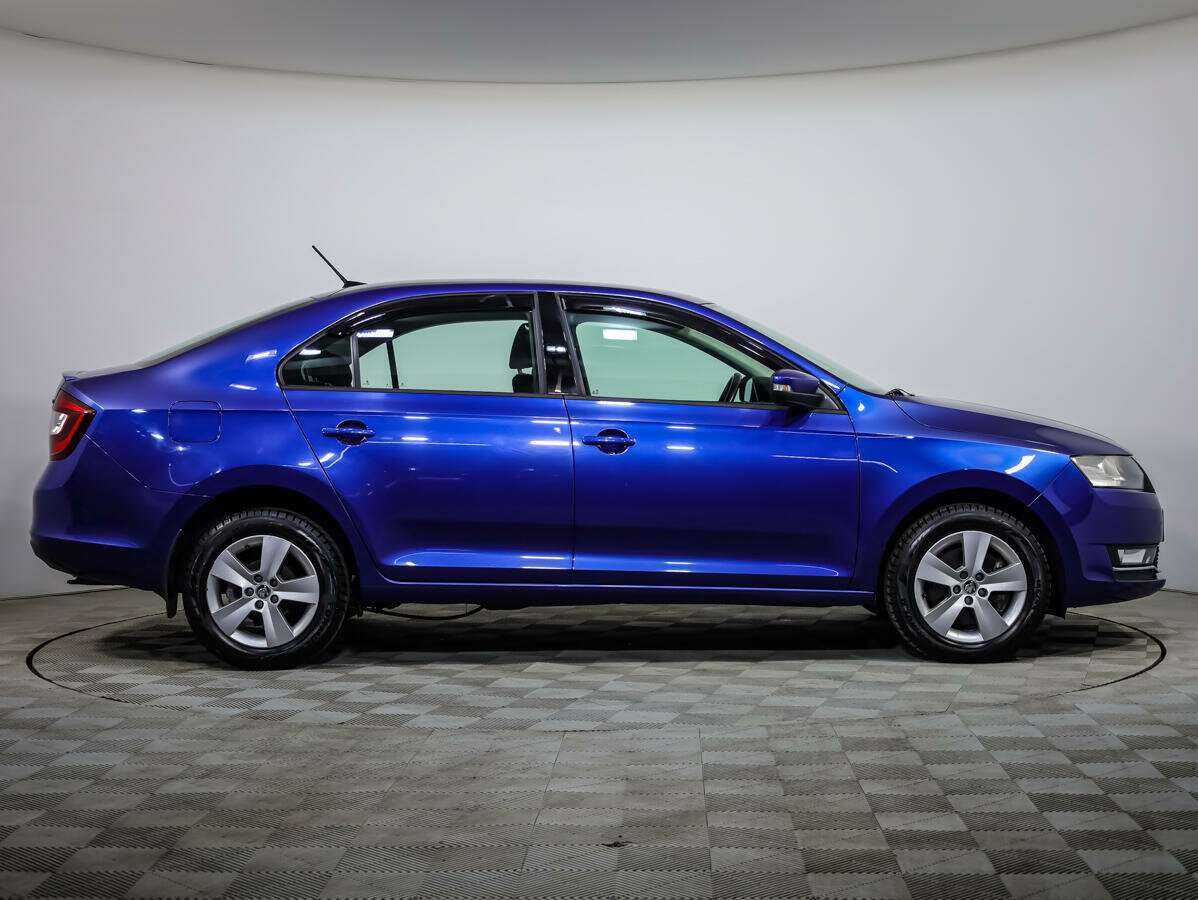 Skoda Rapid с пробегом — 2018 год. Фото: #2