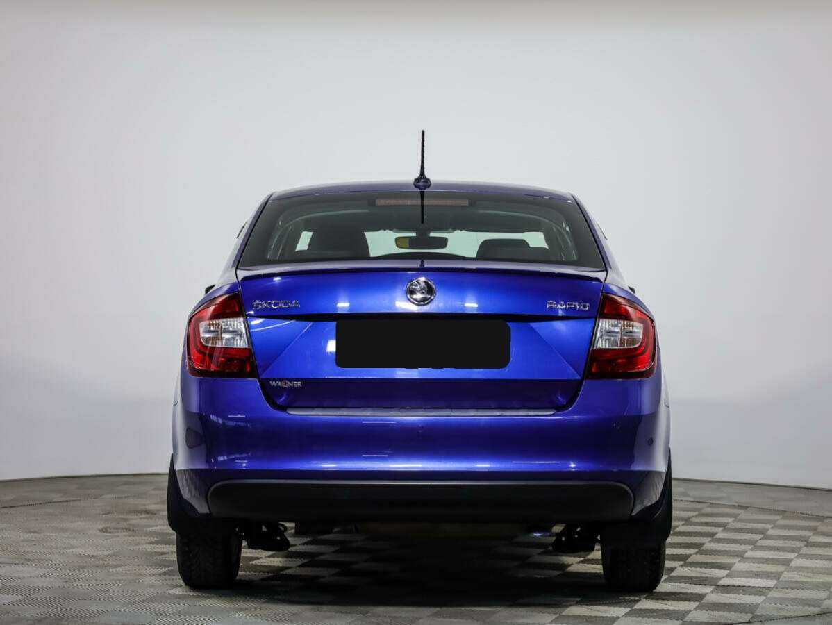 Skoda Rapid с пробегом — 2018 год. Фото: #4