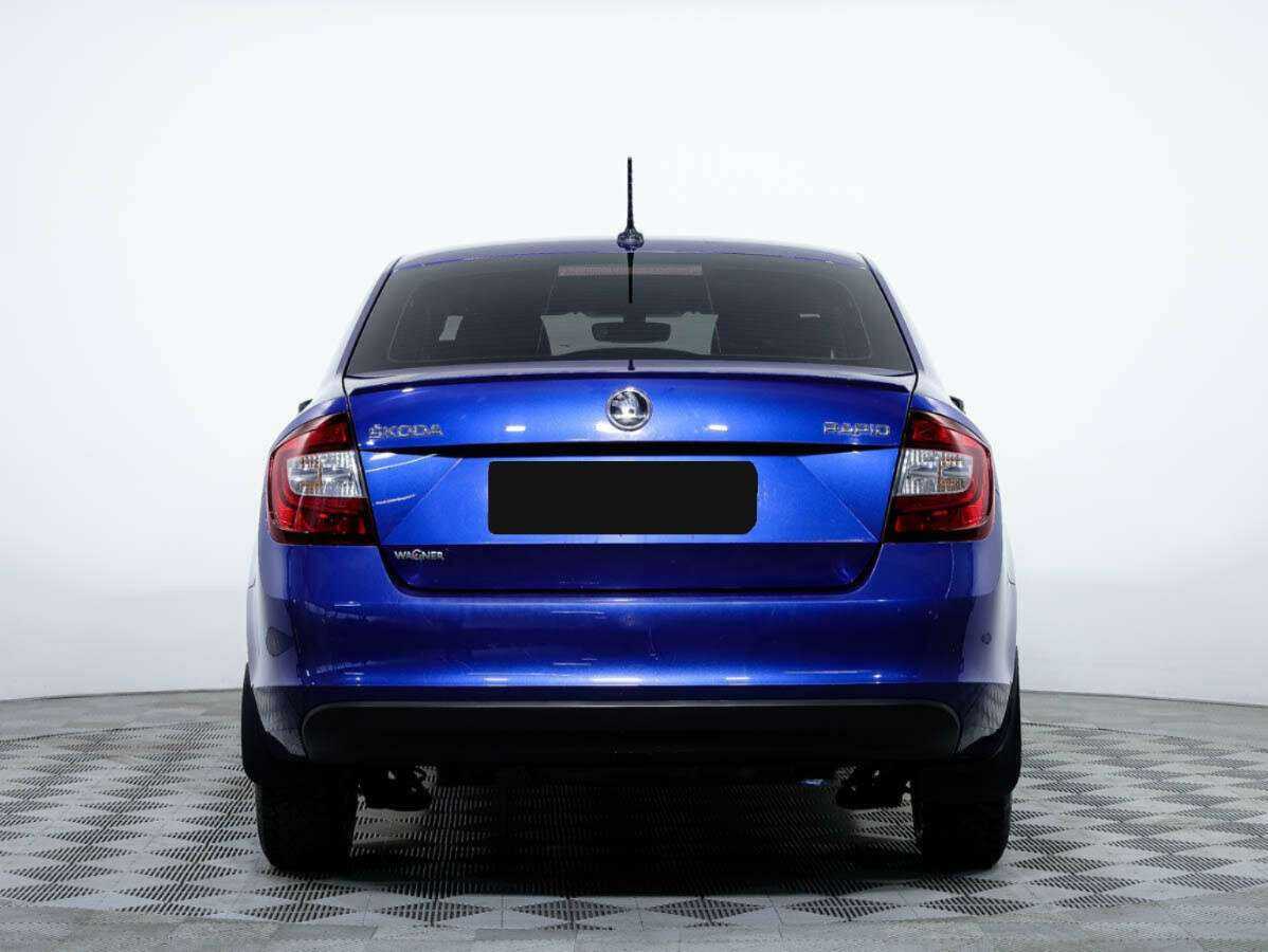 Skoda Rapid с пробегом — 2018 год. Фото: #4