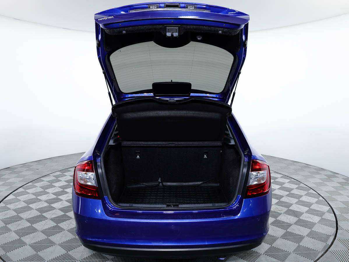 Skoda Rapid с пробегом — 2018 год. Фото: #20