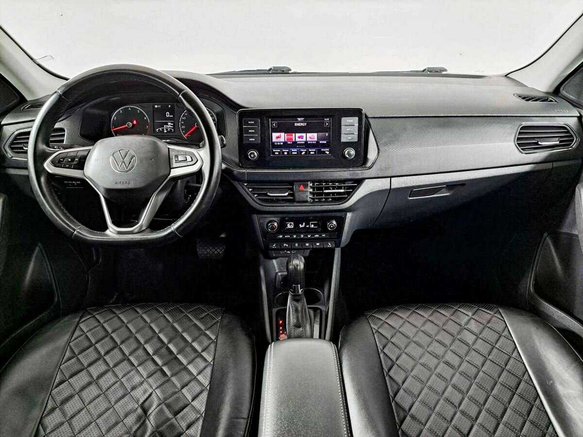 Volkswagen Polo с пробегом — 2020 год. Фото: #11